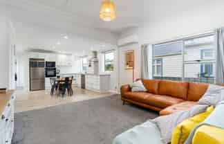 64 Botha Street, Tainui