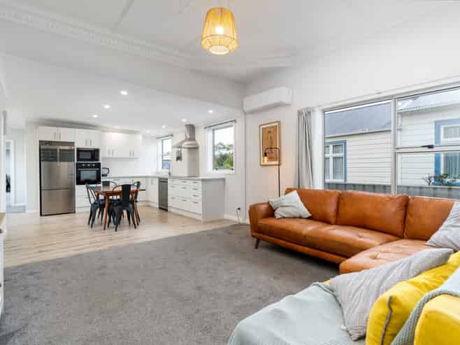 64 Botha Street, Tainui