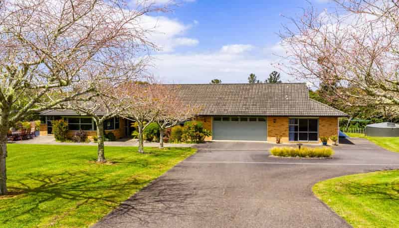 49 Newton Road, MAUNGATAPERE