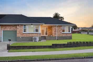 1/1 Sutton Crescent, Papatoetoe