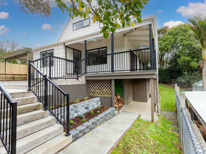 12a Kaiwaka Road, Waiuku