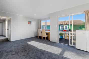 12 Childers Road, Ranui