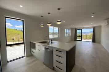 1 Arrondi Terrace, Kotata Heights, Port Whangarei