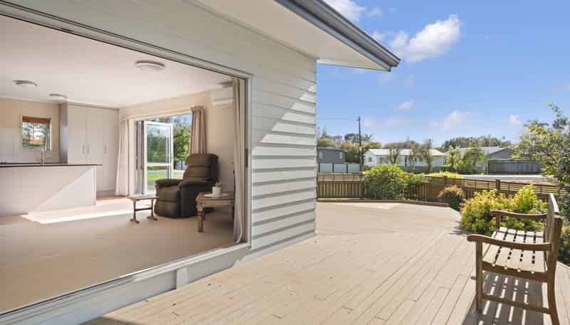 844 Cove Road, Waipu