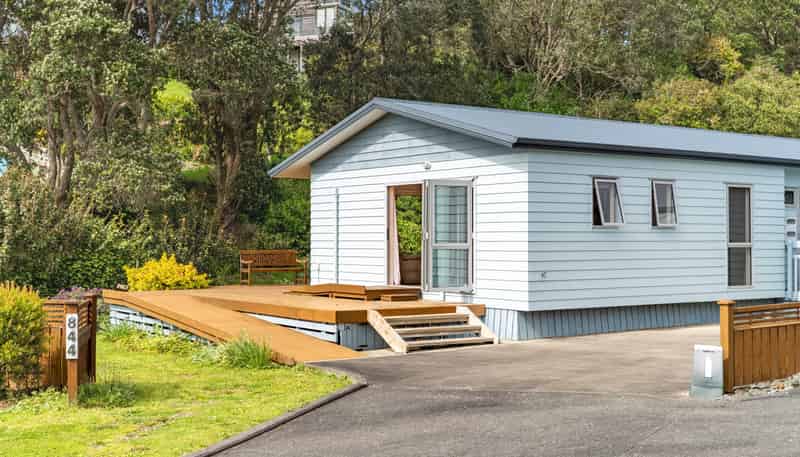 844 Cove Road, Waipu