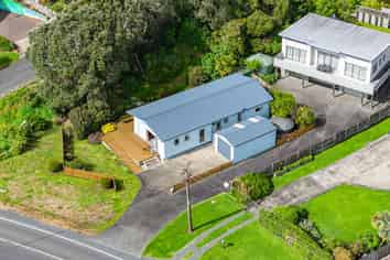 844 Cove Road, Waipu