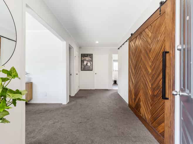 162 Carnoustie Drive, Wattle Downs