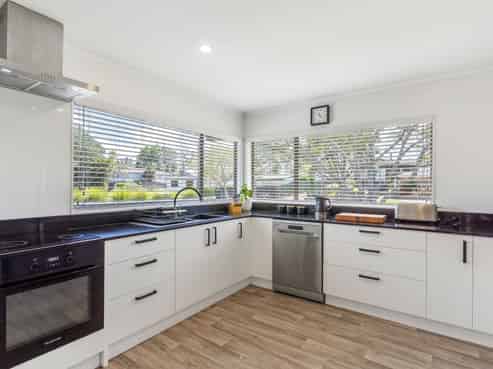 162 Carnoustie Drive, Wattle Downs