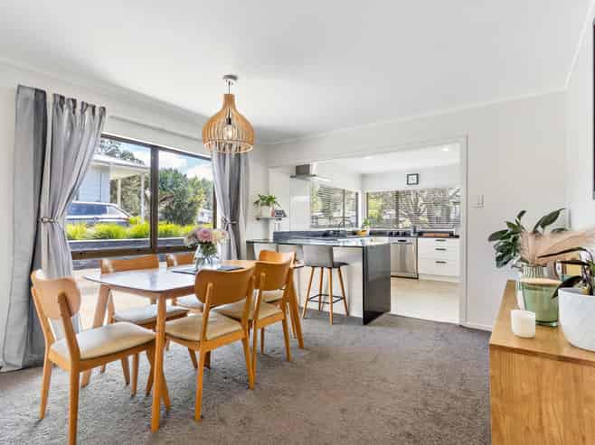 162 Carnoustie Drive, Wattle Downs