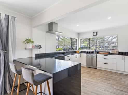 162 Carnoustie Drive, Wattle Downs