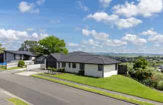 8 Gregson Drive, Huntly