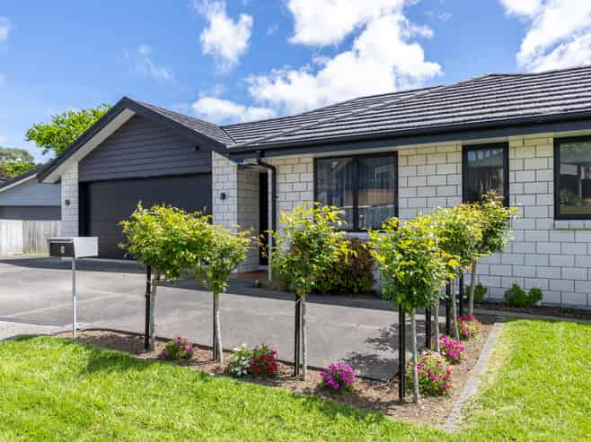 8 Gregson Drive, Huntly