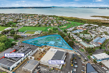 Dream site on the Peninsula – Next to everything!