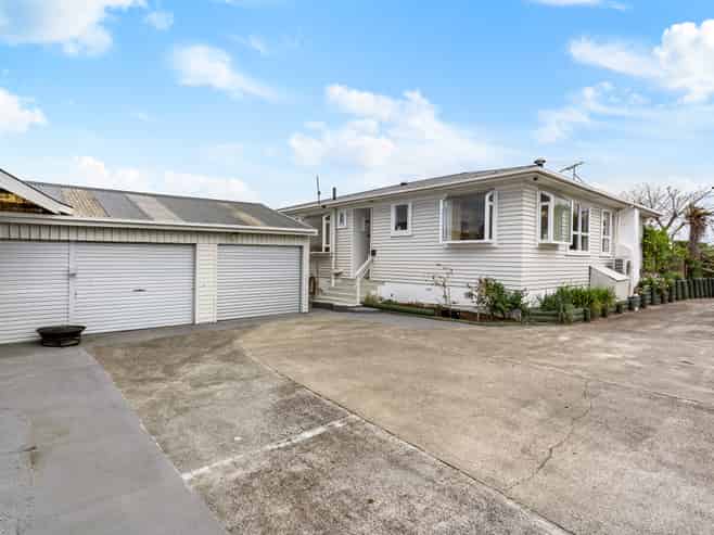 17 Kohiwi Road, Manurewa
