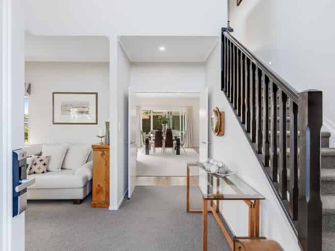 3 Phoenicia Court, The Gardens
