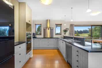 12 Makerikeri Road, Loburn