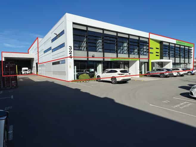 Showroom, Office, Warehouse with Canopy + Carparks