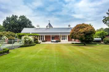 33 Farmstead Lane, Huntingdon