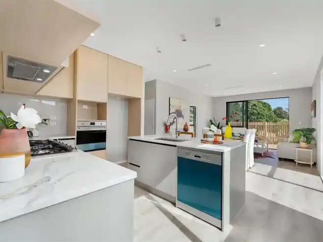 36 Whakairo Crescent, Gulf Harbour