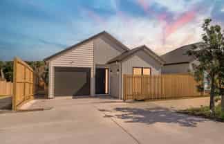 36 Whakairo Crescent, Gulf Harbour