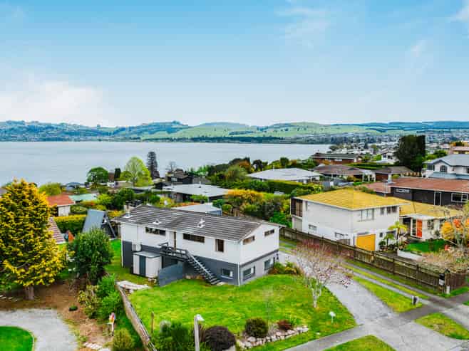 45 Kurupae Road, Hilltop