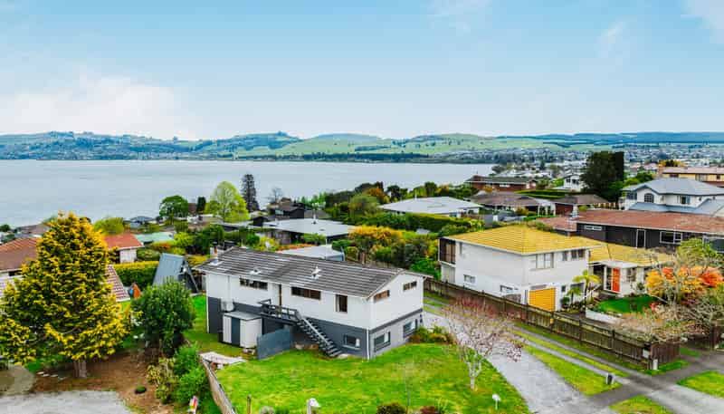 45 Kurupae Road, Hilltop