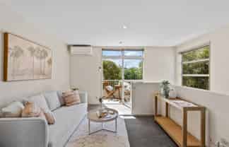 4/54 Champion Street, Edgeware