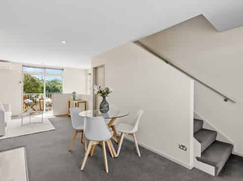 4/54 Champion Street, Edgeware