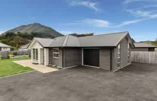 32 Tiwhatiwha Crescent, Kawerau