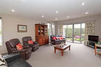 44 Glenroy Park Drive, Waikiwi