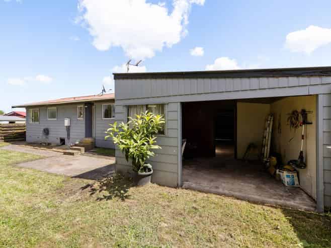 49A Karen Crescent, Dinsdale