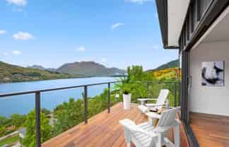 14A Angelo Drive, Queenstown Hill