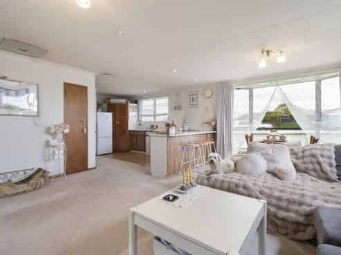 4 Milne Street, Sanson