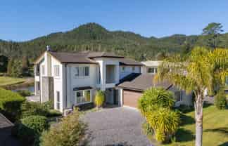 24 St Andrews Drive, Pauanui