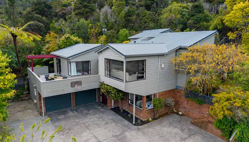 2/103 Horoeka Street, Stokes Valley