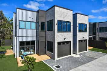 42 Church Road, Mangere Bridge