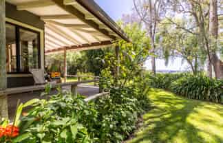 40 Longview Road, Poraiti