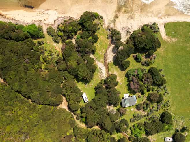 Lot 2 Te Aroha Bay, East Bay