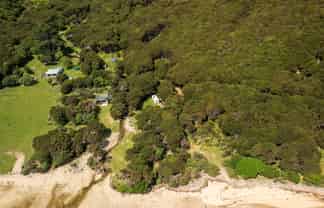 Lot 2 Te Aroha Bay, East Bay