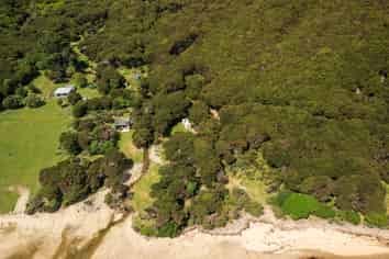 Lot 2 Te Aroha Bay, East Bay