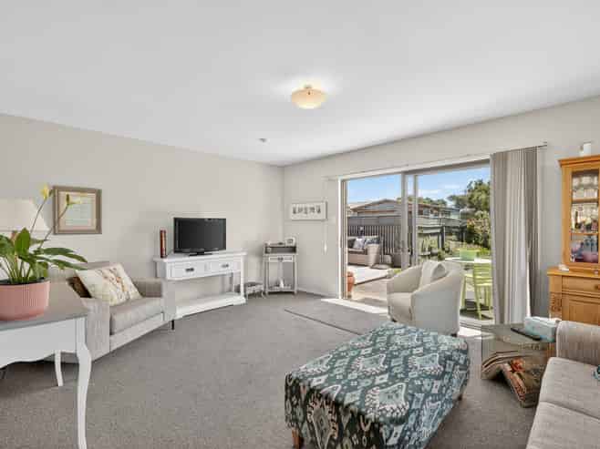 283B Pine Avenue, South New Brighton