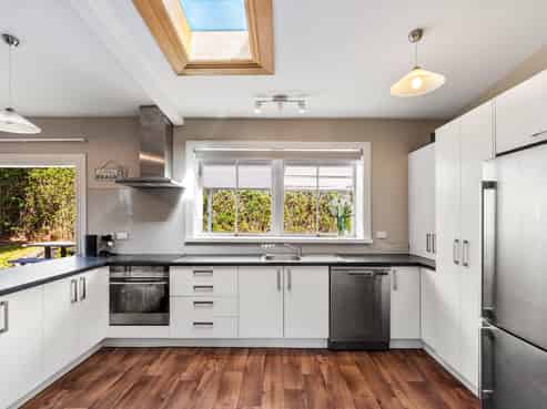 70 Gillies Crescent, Waimarama