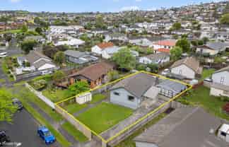 9 De Quincey Terrace, Highland Park