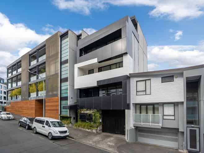 2/16 Blake Street, Ponsonby