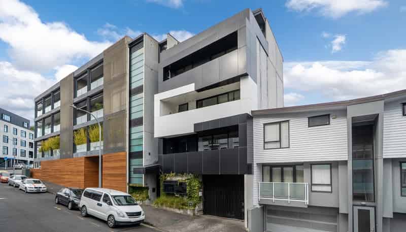 2/16 Blake Street, Ponsonby
