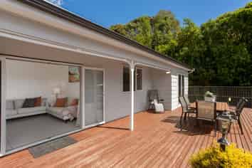 33 Selwyn Avenue, Akaroa