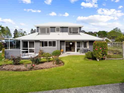104 Moana Anu Anu Avenue, Whangamata