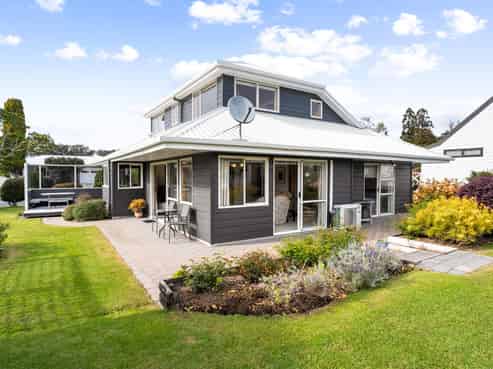 104 Moana Anu Anu Avenue, Whangamata