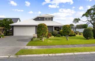 104 Moana Anu Anu Avenue, Whangamata