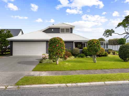 104 Moana Anu Anu Avenue, Whangamata